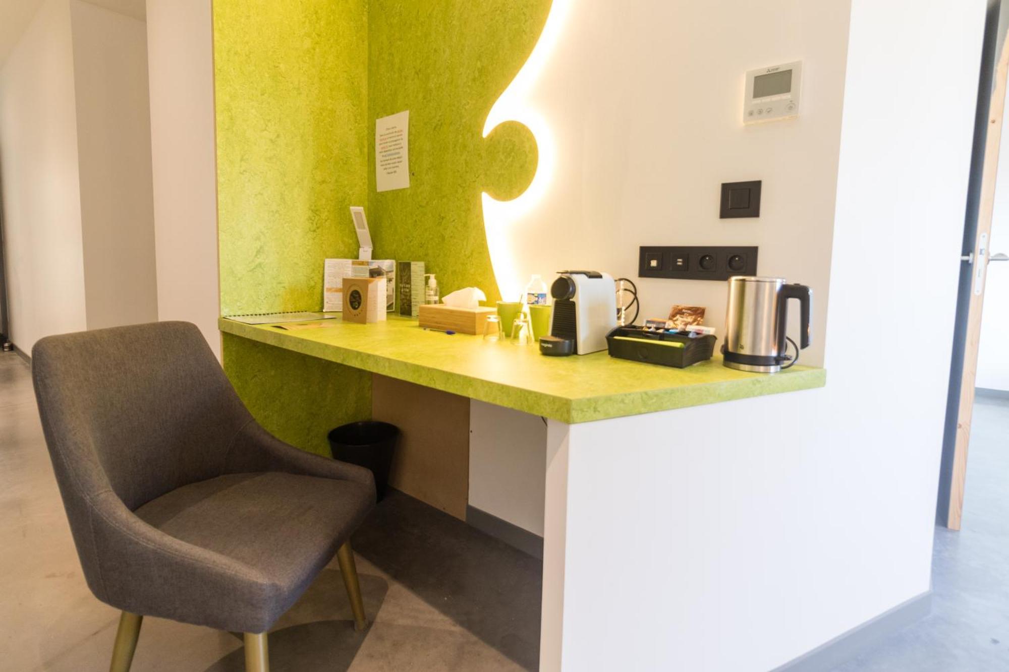 Hotel H85 Chatte Exterior foto